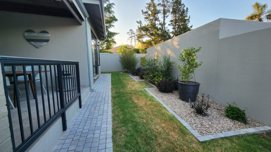 3 Bedroom Property for Sale in Glenwood Western Cape